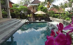 Kartika Bungalows
